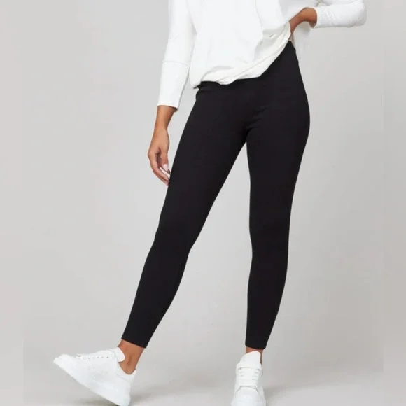 SPANX Black Colored Jegging Style Ankle Leggings SIZE M - Picture 1 of 9